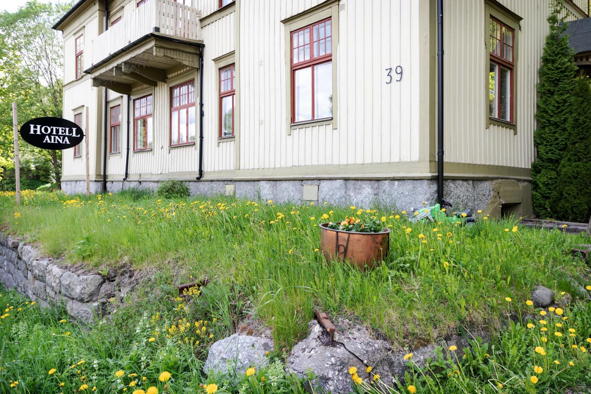 Hotell Aina Kvissleby Εξωτερικό φωτογραφία