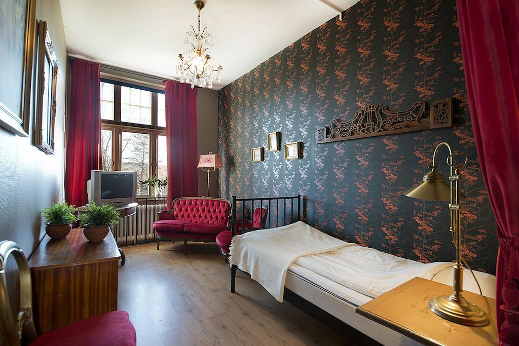 Hotell Aina Kvissleby Δωμάτιο φωτογραφία