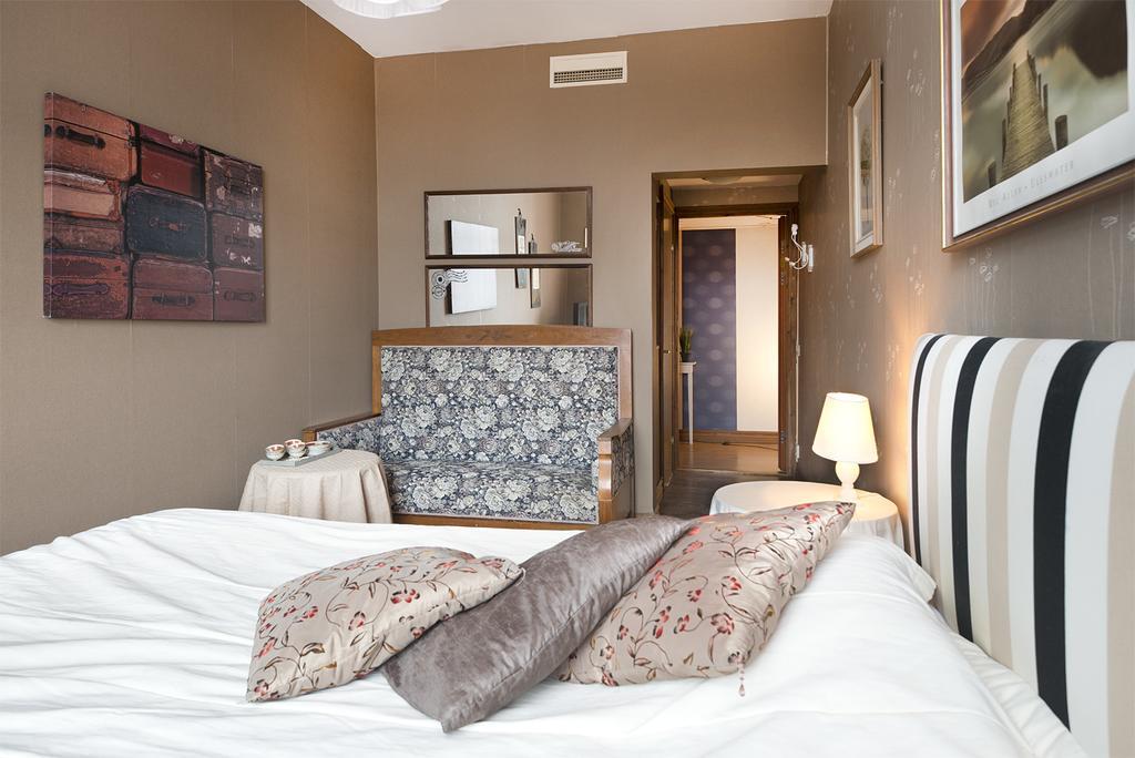 Hotell Aina Kvissleby Εξωτερικό φωτογραφία